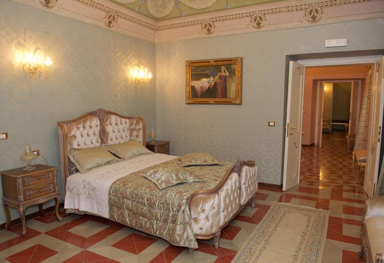Palazzo Tilli Casoli  Εξωτερικό φωτογραφία